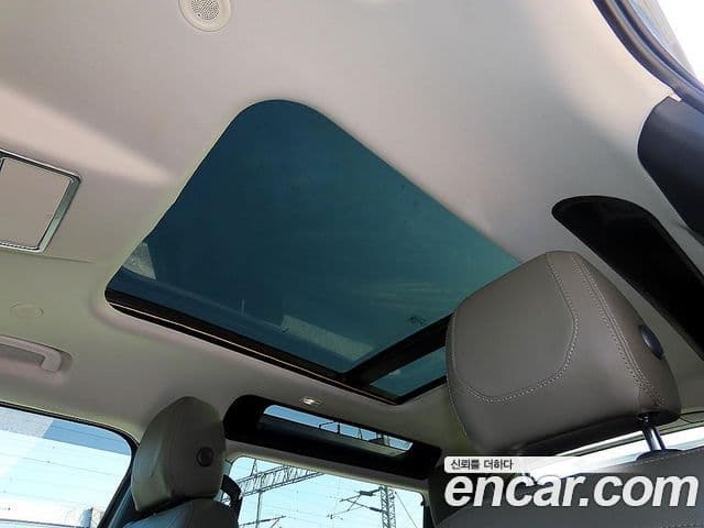 Land Rover Defender (L663) 90 D250 SE, 2022 17