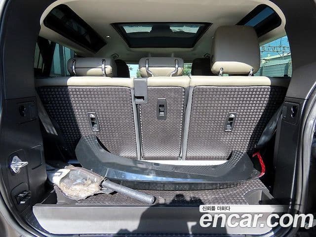 Land Rover Defender (L663) 90 D250 SE, 2022 18