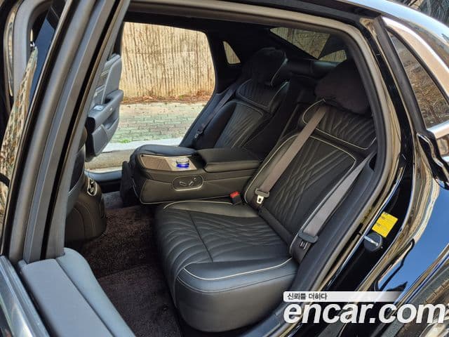 Genesis G90 (RS4) бензин 3.5 турбо AWD, 2025 17