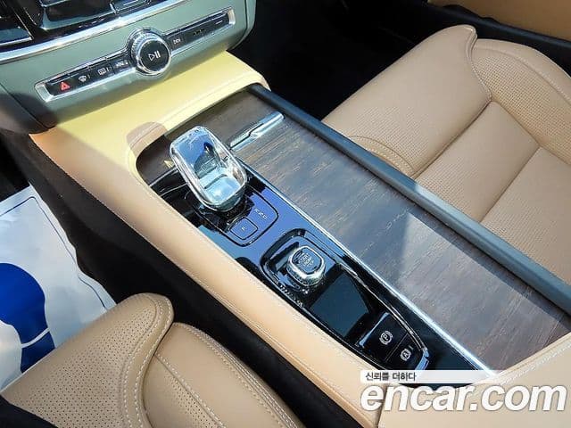 Volvo V90 Cross Country B5 Ultimate AWD, 2024 10