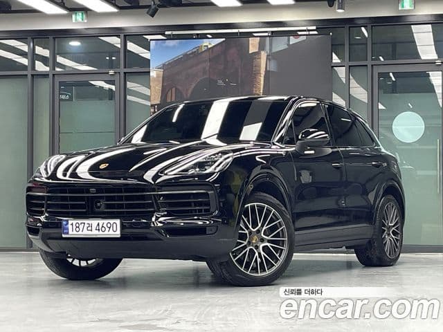 Porsche Cayenne (PO536), 2019 1