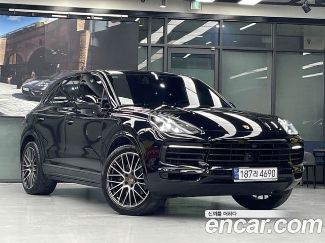 Porsche Cayenne (PO536), 2019 3