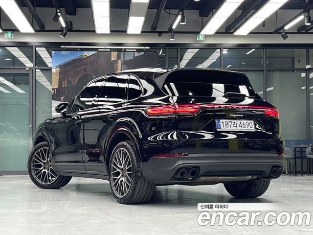 Porsche Cayenne (PO536), 2019 4