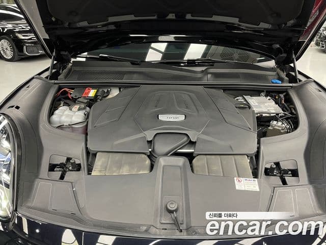 Porsche Cayenne (PO536), 2019 6