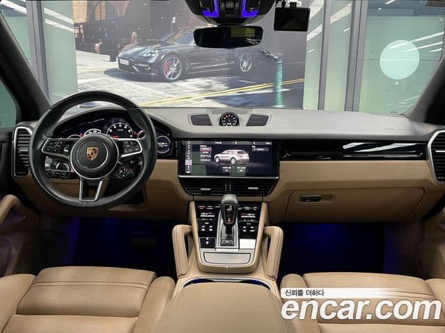 Porsche Cayenne (PO536), 2019 7