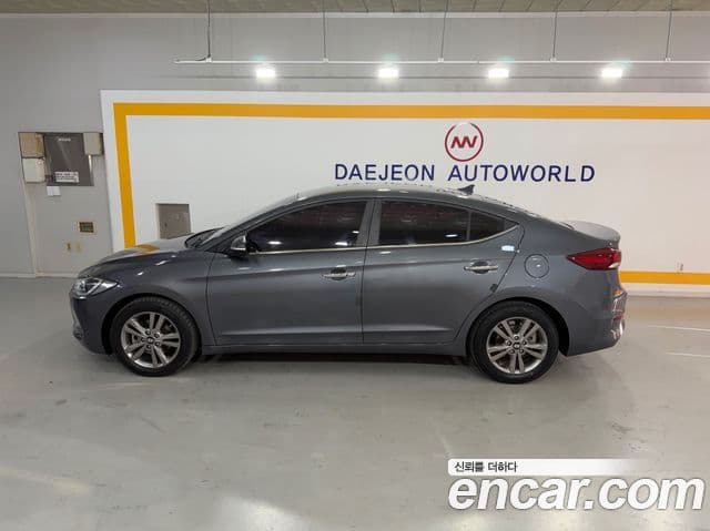 Hyundai Avante AD Modern, 2016 3