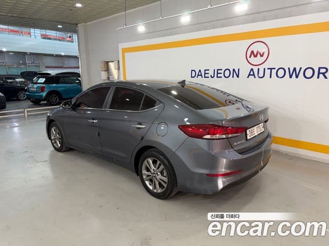 Hyundai Avante AD Modern, 2016 4