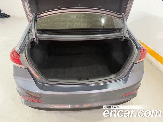 Hyundai Avante AD Modern, 2016 6