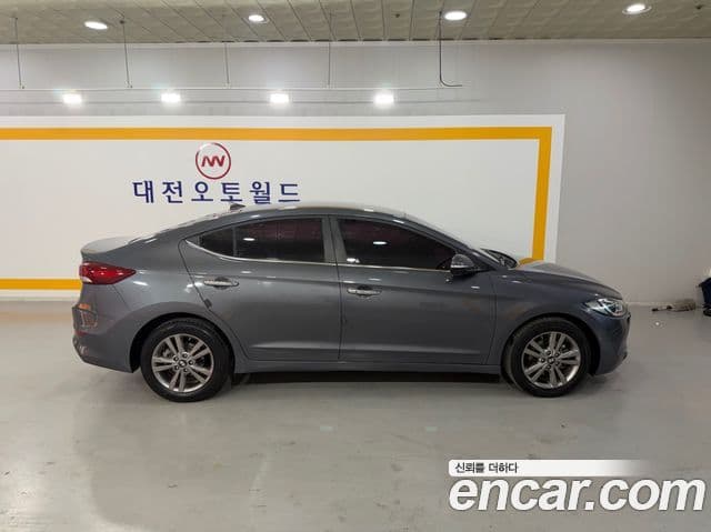 Hyundai Avante AD Modern, 2016 8