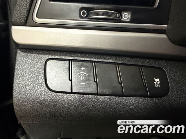 Hyundai Avante AD Modern, 2016 16