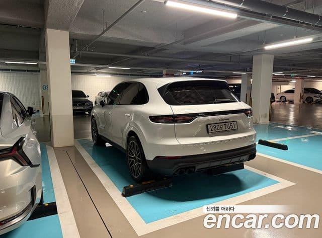 Porsche Cayenne (PO536), 2020 2