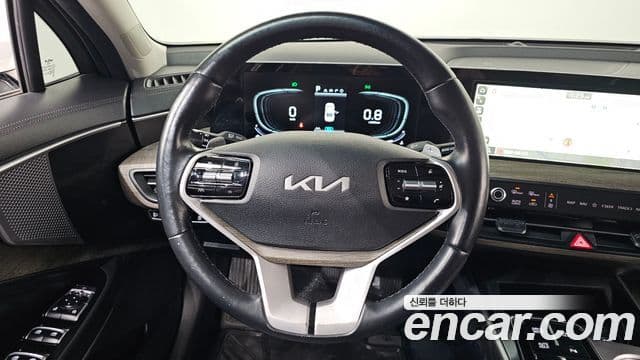 Kia K8 Standard(таксомоторный тип), 2023 13