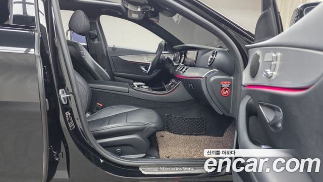 Mercedes-Benz E-класс W213 Avantgarde, 2020 11