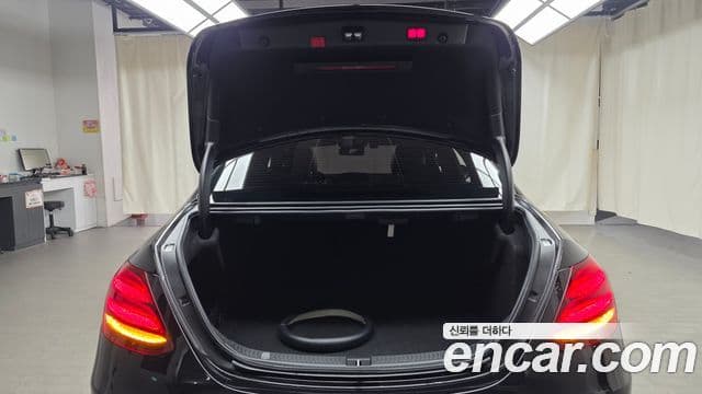 Mercedes-Benz E-класс W213 Avantgarde, 2020 20