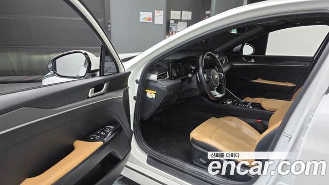 Kia K5 3세대 Prestige, 2020 10