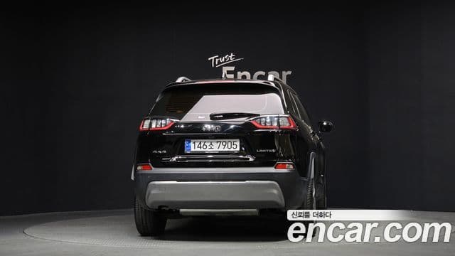 Jeep Cherokee(KL) 2.4 Limited AWD, 2021 4