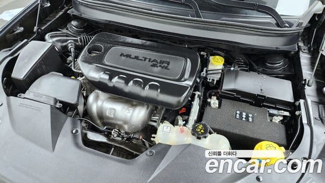 Jeep Cherokee(KL) 2.4 Limited AWD, 2021 6