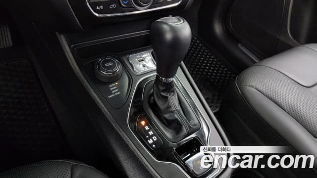 Jeep Cherokee(KL) 2.4 Limited AWD, 2021 9