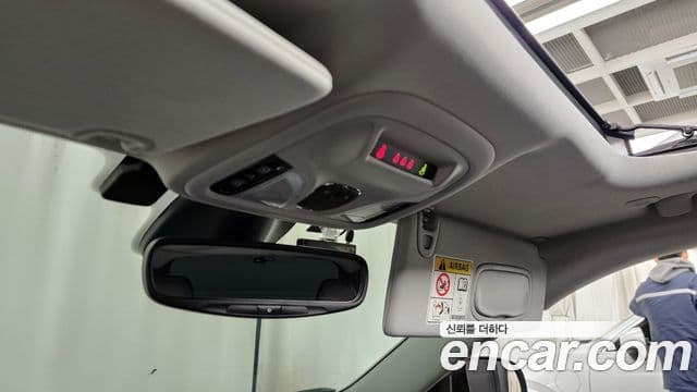 Jeep Cherokee(KL) 2.4 Limited AWD, 2021 17