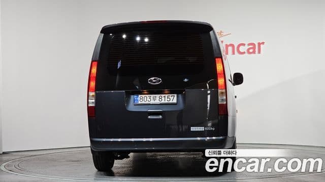 Hyundai Staria Modern, 2023 4