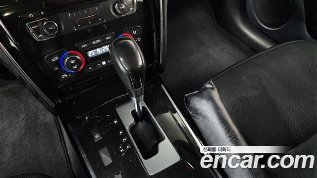 Renault Korea(Samsung) SM7 Nova LPLI 2.0 LPe для людей с инвалидностью, 2018 9