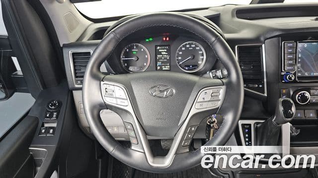 Hyundai 쏠라티 Deluxe, 2024 13