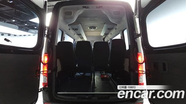 Hyundai 쏠라티 Deluxe, 2024 20