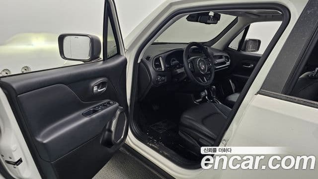 Jeep Renegade 2.4 Limited, 2020 10