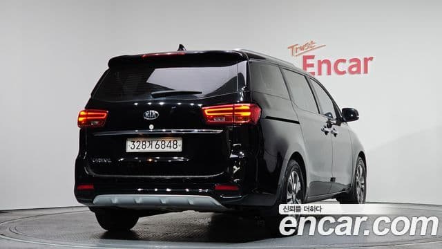 Kia The / новый New Carnival Luxury, 2019 2
