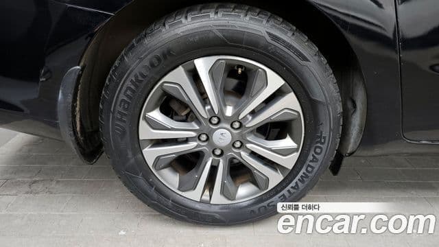 Kia The / новый New Carnival Luxury, 2019 все фото