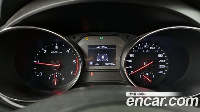 Kia The / новый New Carnival Luxury, 2019 8