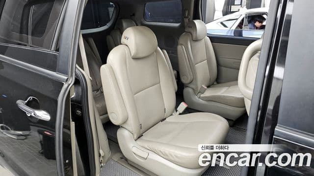 Kia The / новый New Carnival Luxury, 2019 12