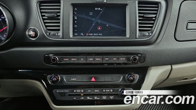 Kia The / новый New Carnival Luxury, 2019 14