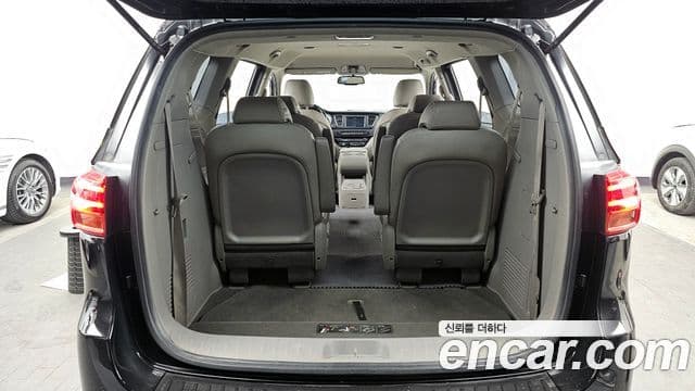 Kia The / новый New Carnival Luxury, 2019 20