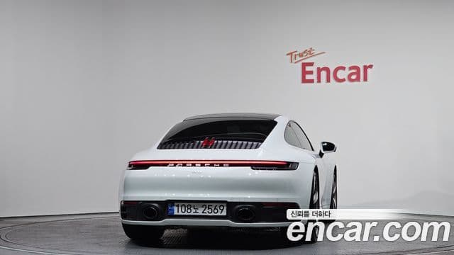 Porsche 911 (992) Carrera S, 2020 4