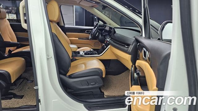 Kia Carnival 4세대 Signature, 2021 11