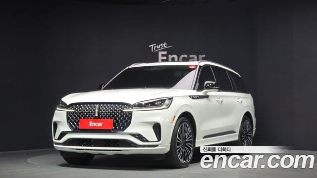 Lincoln Aviator 2세대 3.0 Black Label AWD, 2025 1