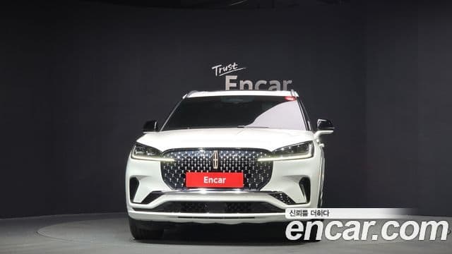 Lincoln Aviator 2세대 3.0 Black Label AWD, 2025 3