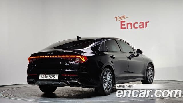 Kia K5 гибрид 3세대 Noblesse, 2023 2