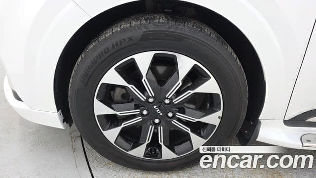 Kia Carnival 4세대 Signature, 2023 все фото