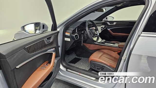 Audi A6 (C8) Premium, 2023 10