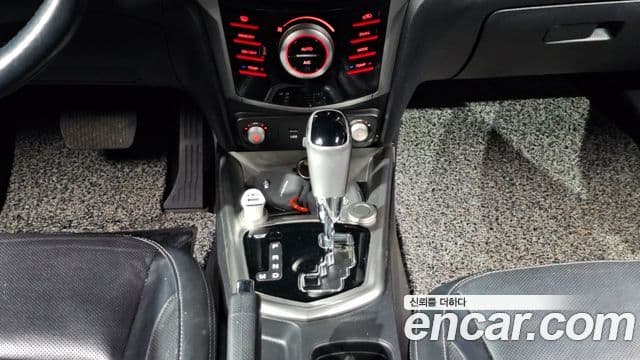 KG모빌리티(SsangYong) Tivoli дизель LX 2WD, 2016 9