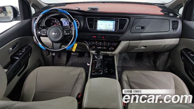 Kia All New Carnival 11인승 Deluxe, 2015 7