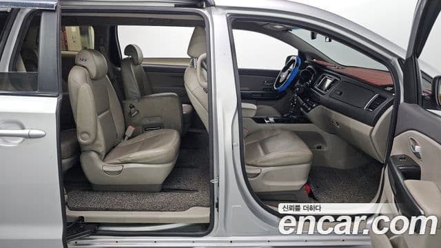 Kia All New Carnival 11인승 Deluxe, 2015 11