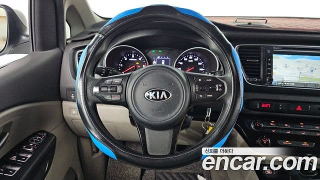 Kia All New Carnival 11인승 Deluxe, 2015 13