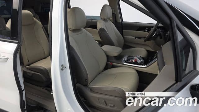 Kia Carnival 4세대 Signature, 2023 10