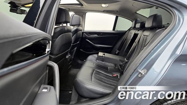 BMW 5시리즈 (G30) 530i Luxury Plus, 2019 12