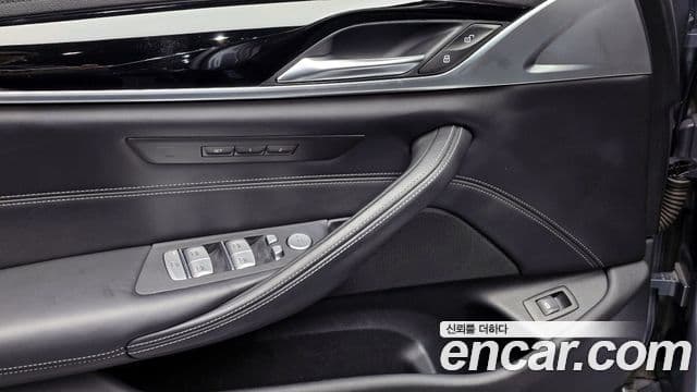 BMW 5시리즈 (G30) 530i Luxury Plus, 2019 18