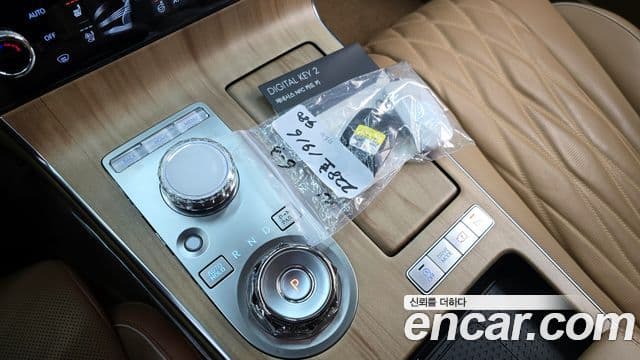 Genesis G80 (RG3) бензин 3.5 турбо AWD, 2025 9