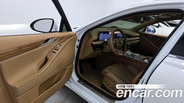 Genesis G80 (RG3) бензин 3.5 турбо AWD, 2025 11